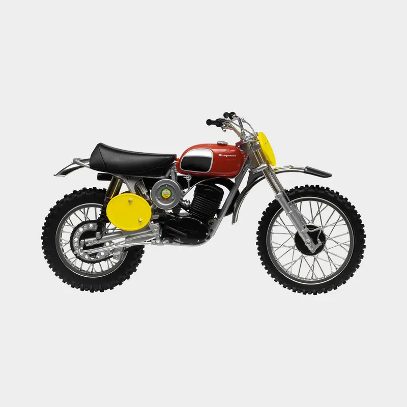 Réplica Moto Cross Bengt Aberg 400 1970 Husqvarna .