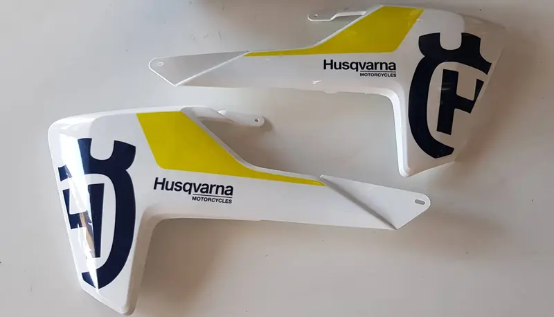 Tapas de Deposito Blancas FC, TC, FE, TE 2016 - 2019 Husqvarna .